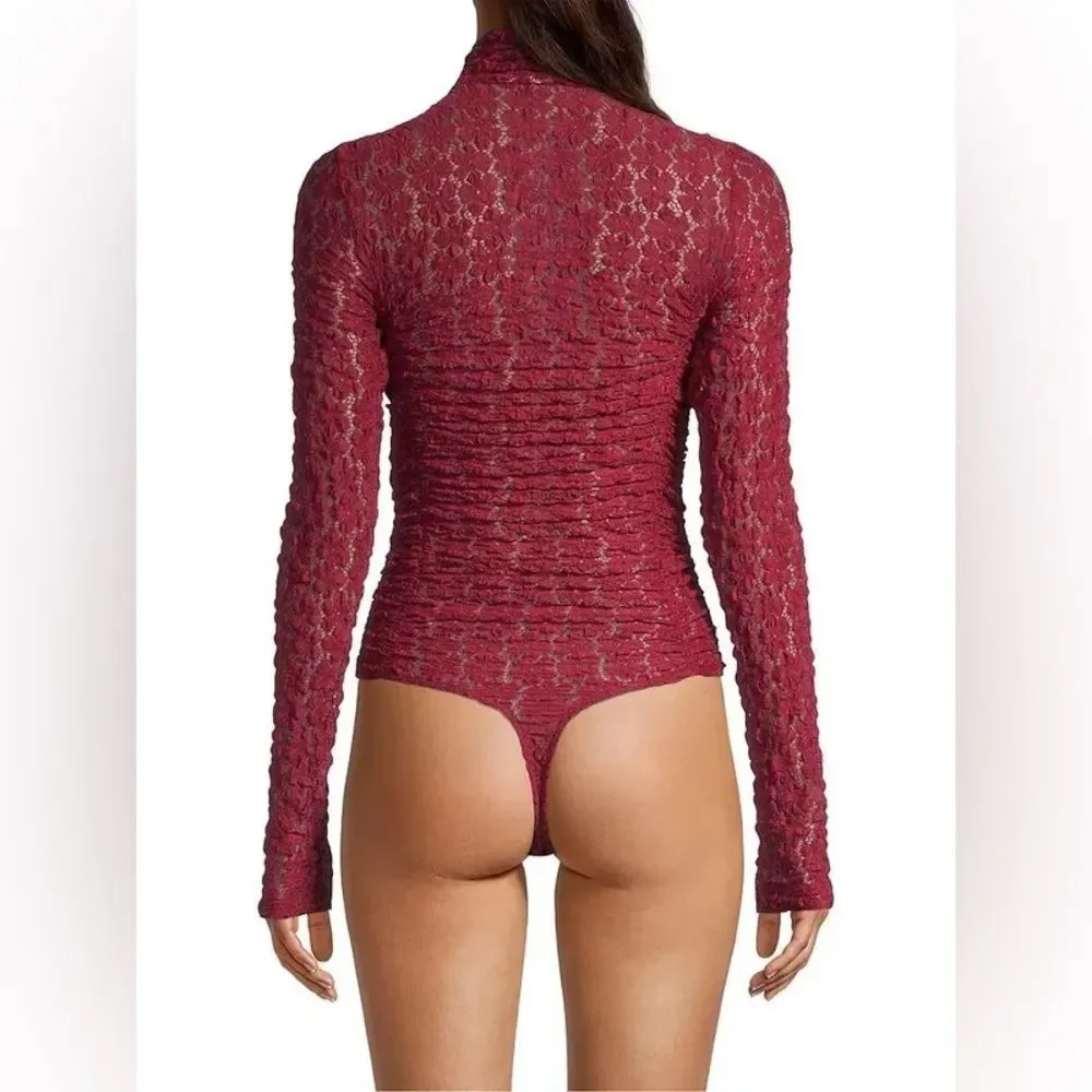 NWOT Free People | Wo Day & Night Lace Long Sleeve Bodysuit‎ Holly Berry S